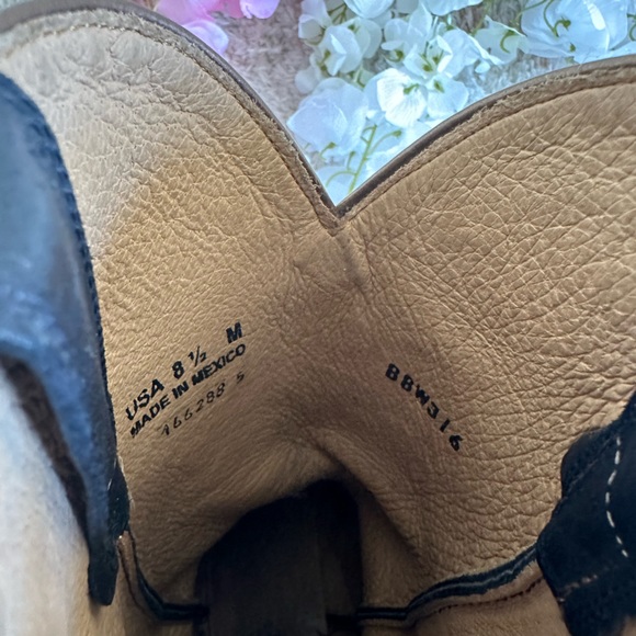 Shyanne Black Floral Cowgirl Boots | Women’s Size 8.5 | Color Black - Picture 7 of 8